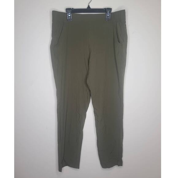 Eddie Bauer lightweight green athletic pants - medium - Picture 1 of 7